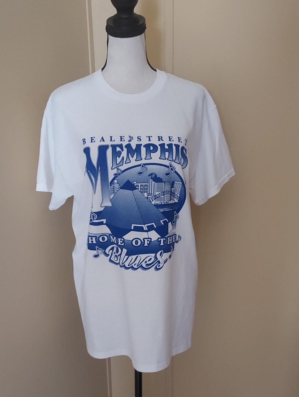 Memphis Beale Street Blues Graphic Tee - White & Blue